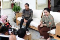 Presiden Jokowi Bersama Ketua Umum PDI Perjuangan Megawati Soekarnoputri. (Dok. Setkab.go.id)

