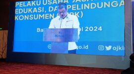 Foto: Sambutan Komisioner BNSP NS. Aji Martono pada acara Prakonvensi Nasional Rancangan Standar Kompetensi Kerja Nasional Indonesia (RSKKNI) Bidang Pengawasan Perilaku Pelaku Usaha Jasa Keuangan, Edukasi, dan Pelindungan Konsumen (PEPK), Hotel Hilton Bandung, (21/5/24). (Doc.Ist)
