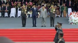 Prabowo Subinto hadir HUT Bhayangkara ke-78 yang digelar di Monas, Jakarta, Senin (1/7/2024), yang dibuka oleh Presiden RI Joko Widodo dan dihadiri masyarakat. (Dok Tim Media Prabowo)
